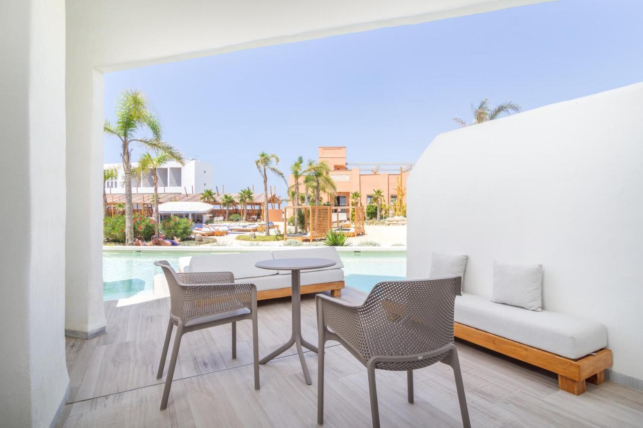 Zahara Beach & Spa By Qhotels - Adults Recommended ساهارا ذي لوس أتونِس المظهر الخارجي الصورة