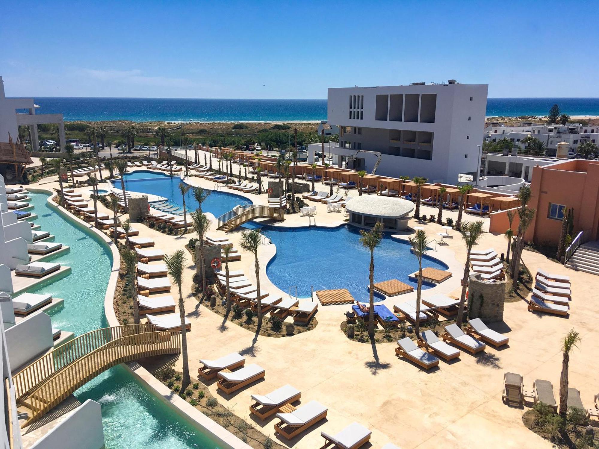 Zahara Beach & Spa By Qhotels - Adults Recommended ساهارا ذي لوس أتونِس المظهر الخارجي الصورة